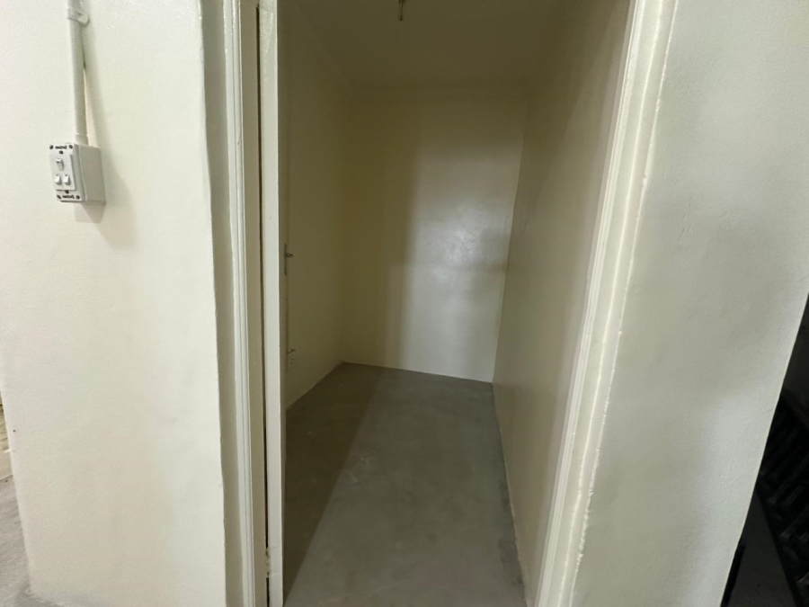 To Let commercial Property for Rent in Eersterivier Western Cape